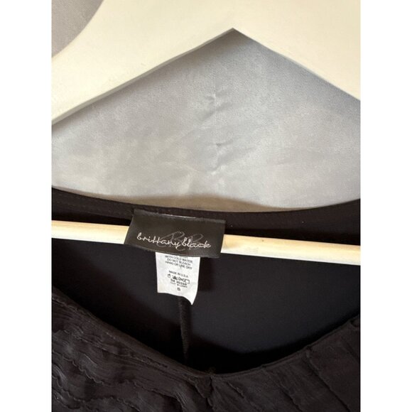 Brittany Black Ruffle V Neck Blouse Women's S Stretchy 3/4 Sleeve Top Whimsygoth - Picture 3 of 8